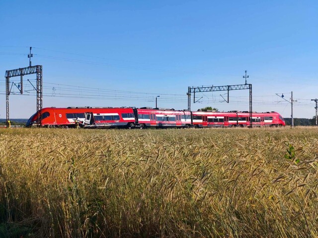 Аварія із пасажирськими поїздами у Польщі