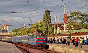 Як залізниця бореться із літньою спекою у пасажирських поїздах