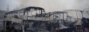 В Одесі російською атакою уражено автобусний парк