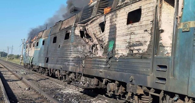 У Запорізькій області росіяни атакували пасажирський поїзд