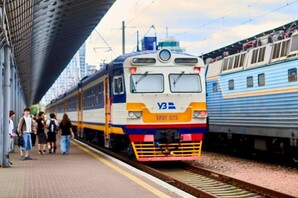 Запускають додаткові регіональні електрички між Києвом і Коростенем