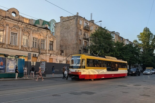 Одеса починає впроваджувати електронний квиток у міському транспорті