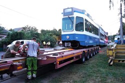 Вінниця почала отримувати трамваї з низькою підлогою із Швейцарії