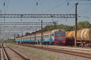 В Одеській області тимчасово припинили рух приміських електричок на одному з напрямків