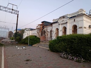 Атаковано залізницю в Києві та вокзал у Берестині