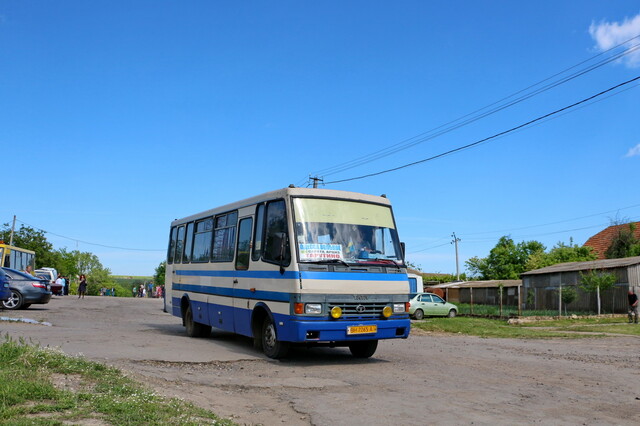 На дорогах та прикордонних пунктах Одеської області становлять вісім мобільних укриттів