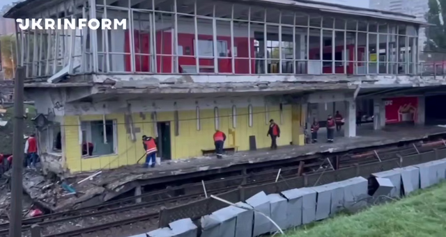 У Києві пошкоджено станцію метро "Чернігівська"