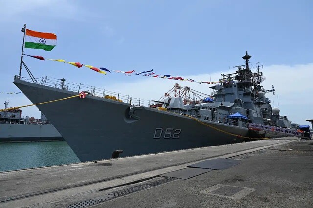 ВМФ Індії озброять ракетами BrahMos есмінці та ракетні катери ще радянської побудови